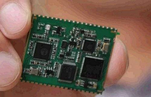 關(guān)于后續(xù)系統(tǒng)建設(shè)，根據(jù)目前流出的信息，我國當(dāng)前已經(jīng)完全完成了所有核心關(guān)鍵技術(shù)的攻關(guān)，包括技術(shù)體制、星間鏈路以及高精度衛(wèi)星鐘，正在開展相應(yīng)的技術(shù)驗(yàn)證?？傮w計(jì)劃目標(biāo)是，在2018年前后發(fā)射18顆左右的衛(wèi)星，為“一帶一路”的沿線國家提供基本服務(wù)，2020年左右要完成全球系統(tǒng)建設(shè)。